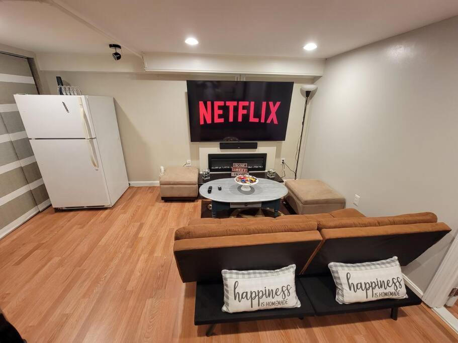 Sweet Apartment