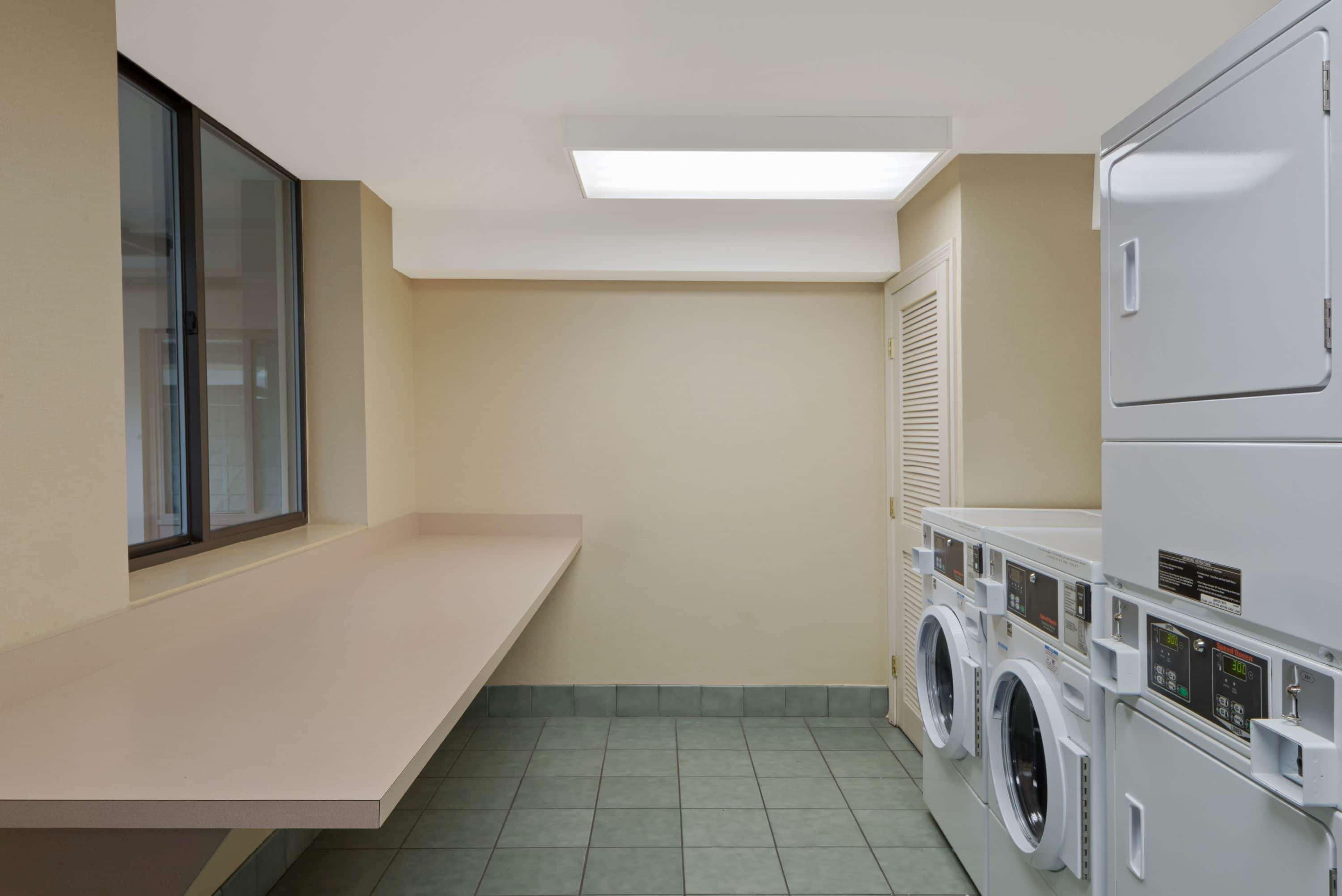 Ramada By Wyndham Hotel 3*