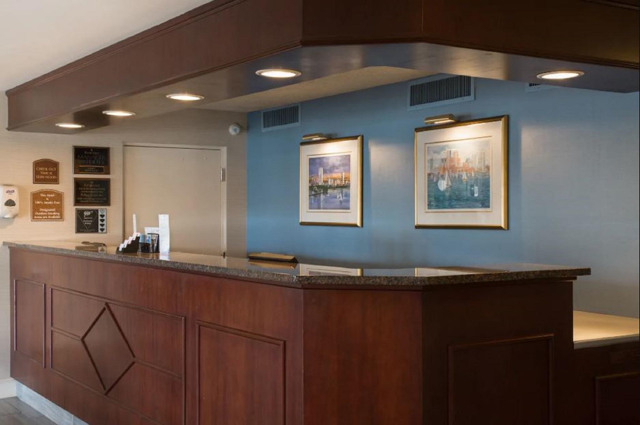 Ramada By Wyndham Hotel Boston