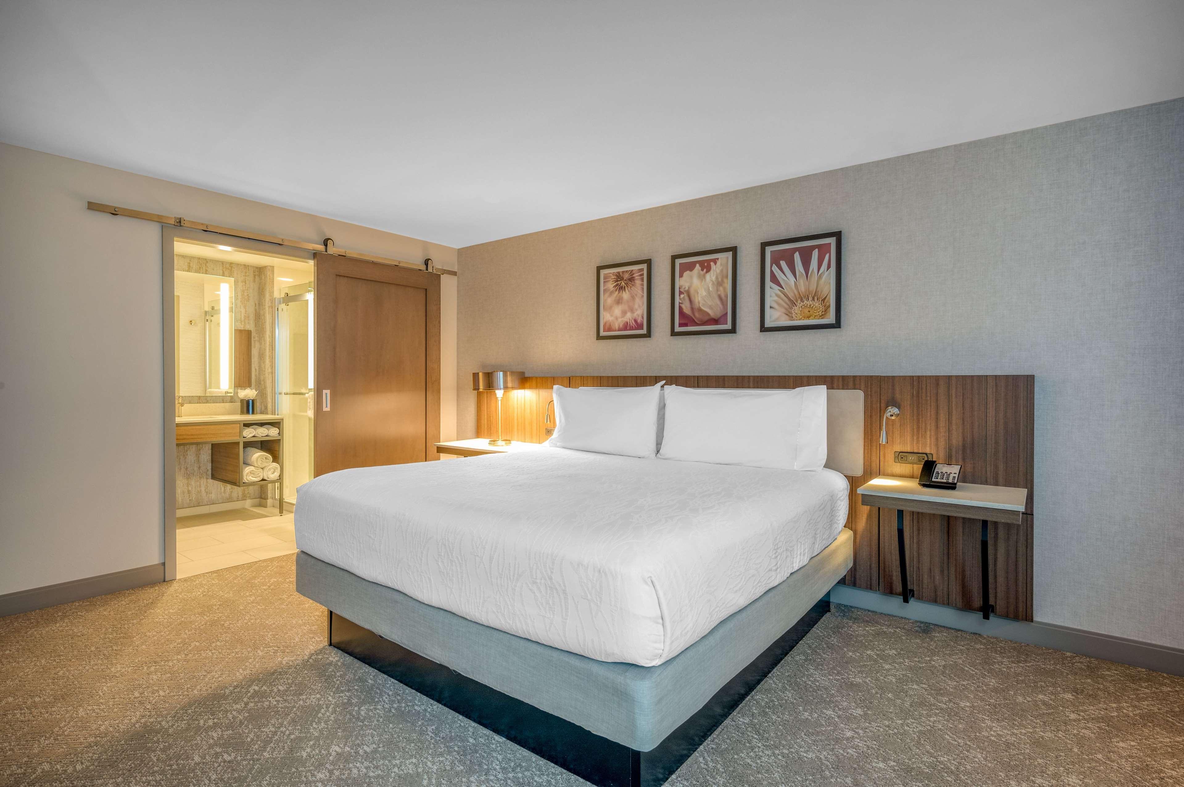 Hilton Garden Logan Airport Boston