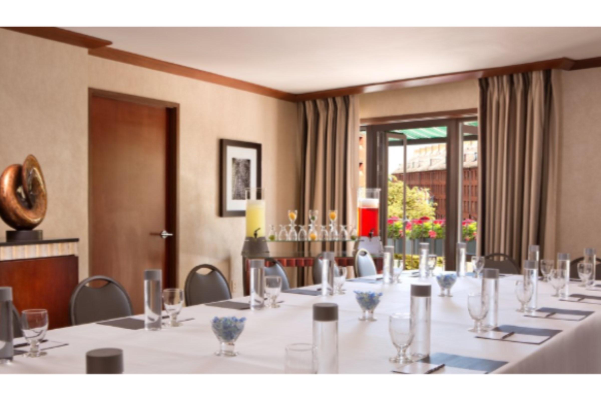 The Bostonian Hotel 4*