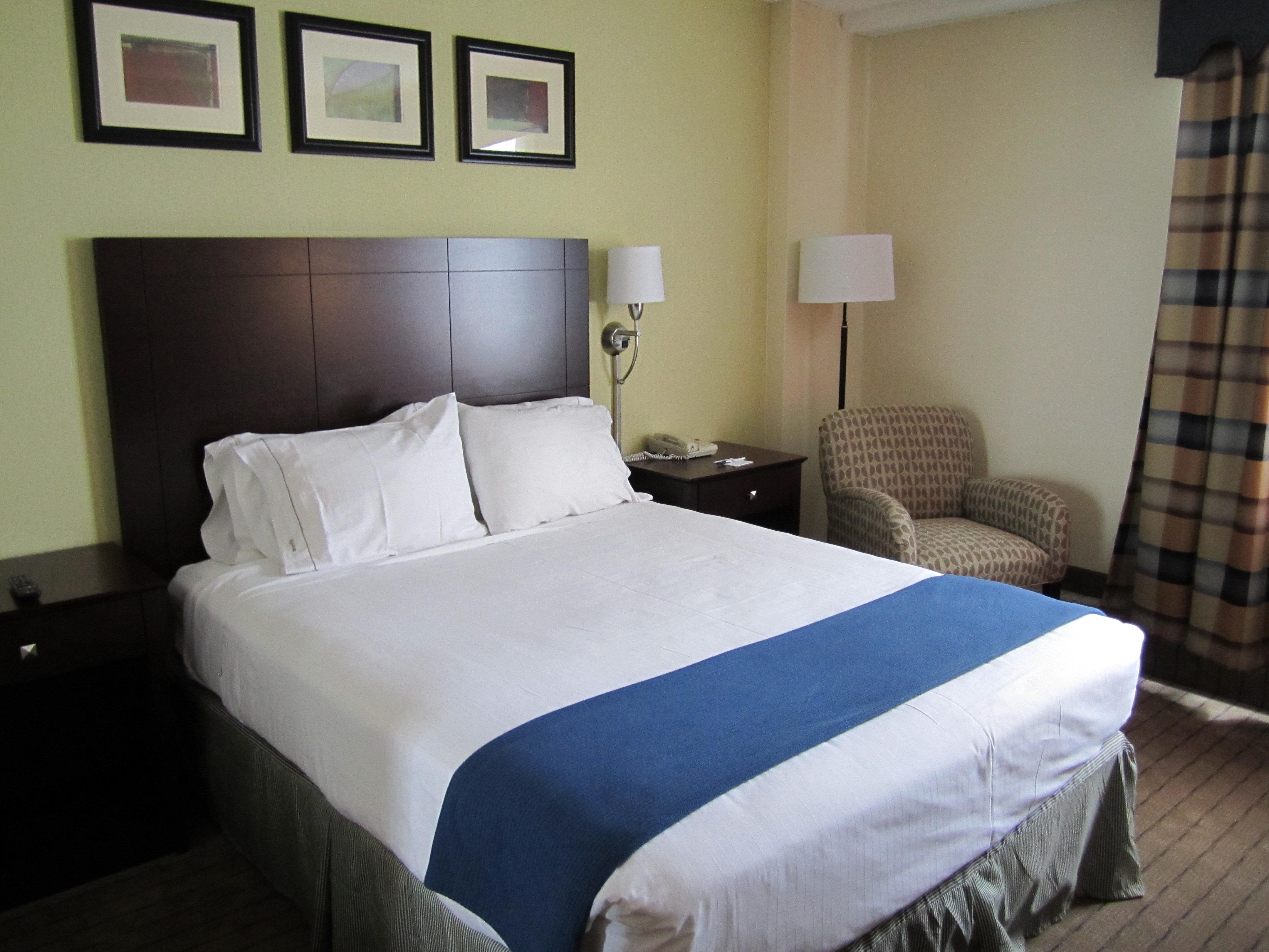 Holiday Express By Ihg Hotel Boston