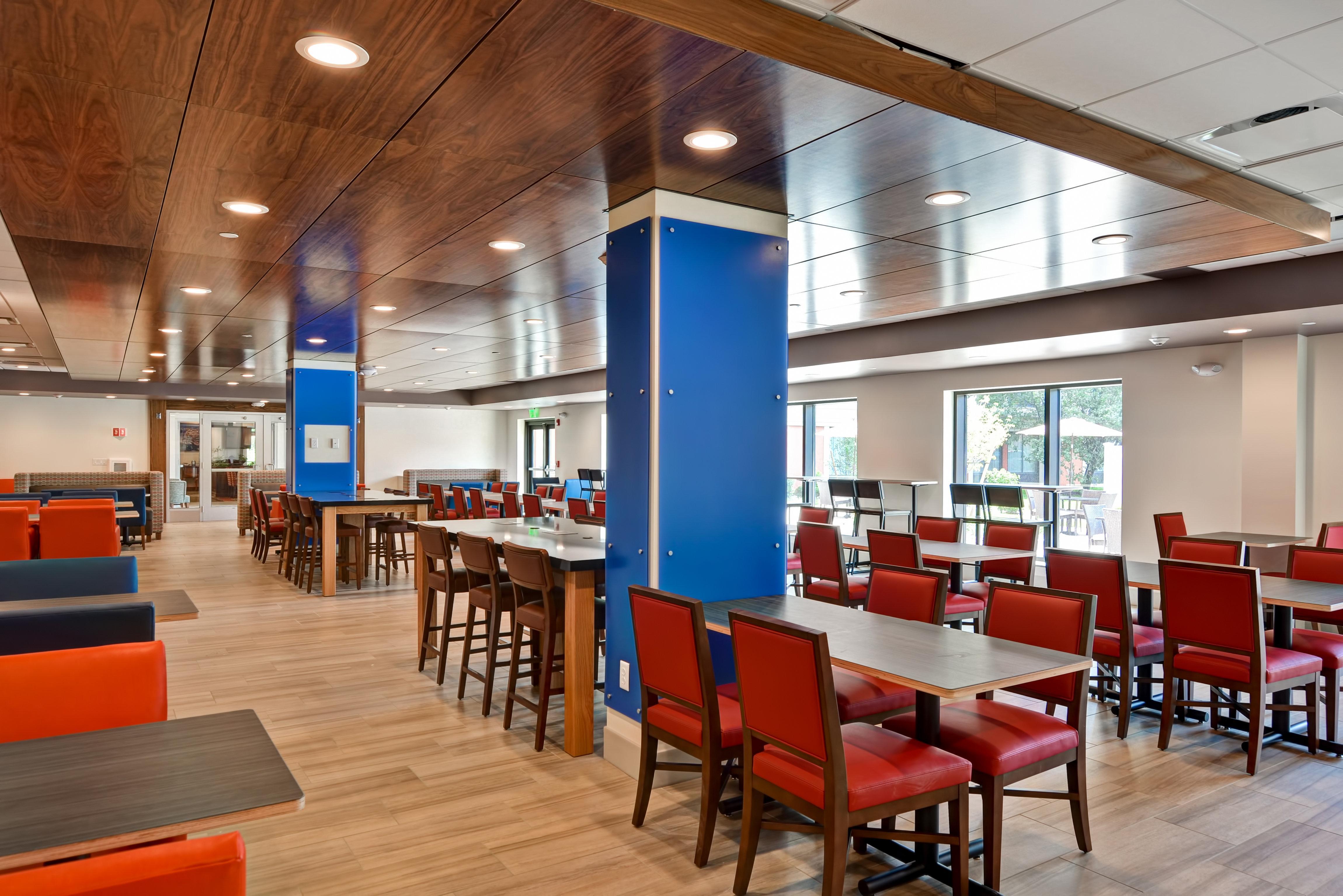 Holiday Express By Ihg Hotel Boston