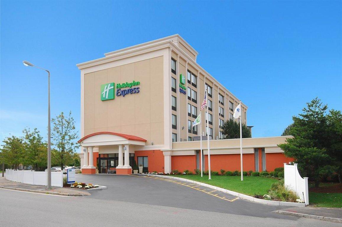 Holiday Express By Ihg Hotel 3*