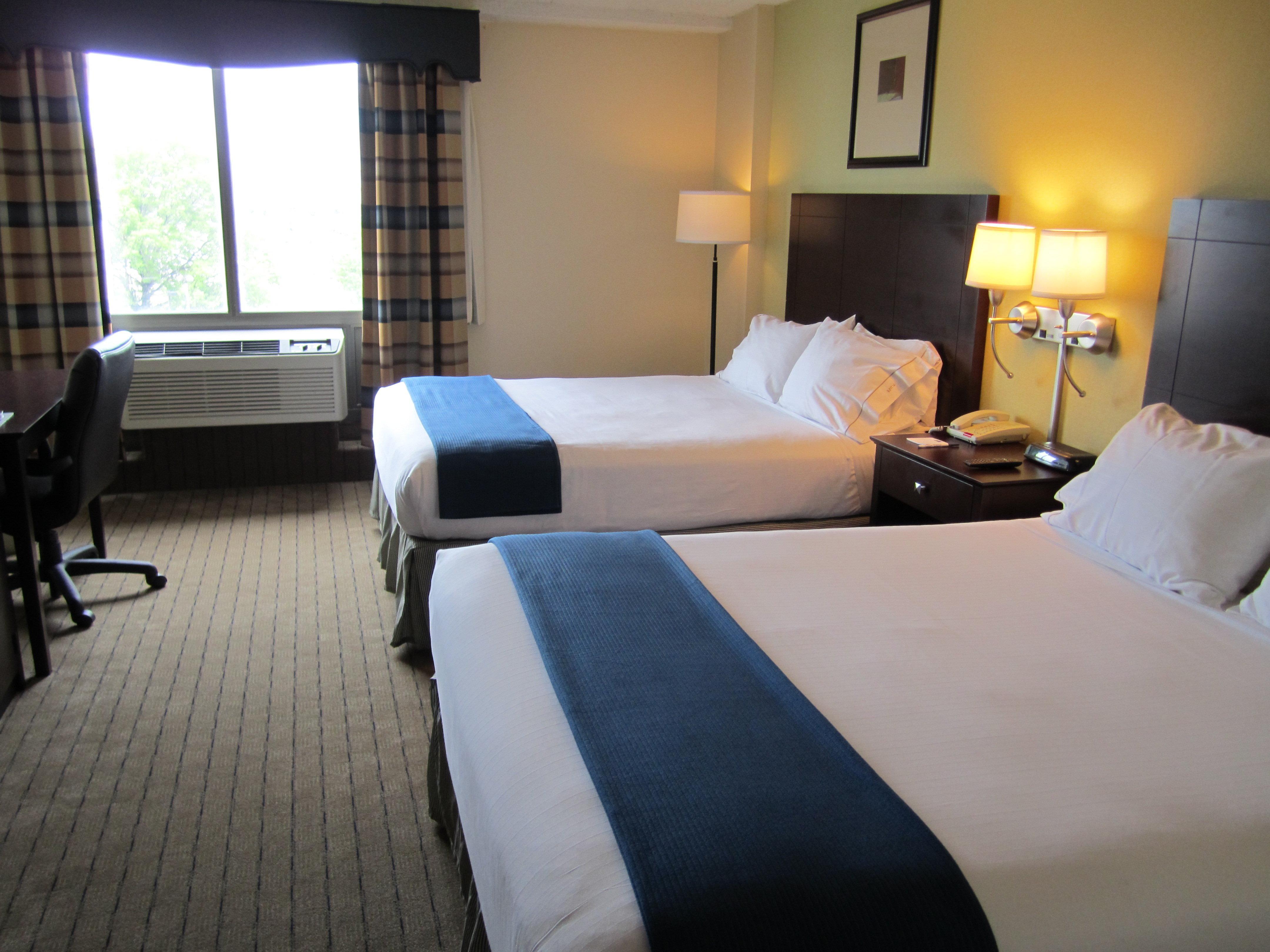 Holiday Express By Ihg Boston