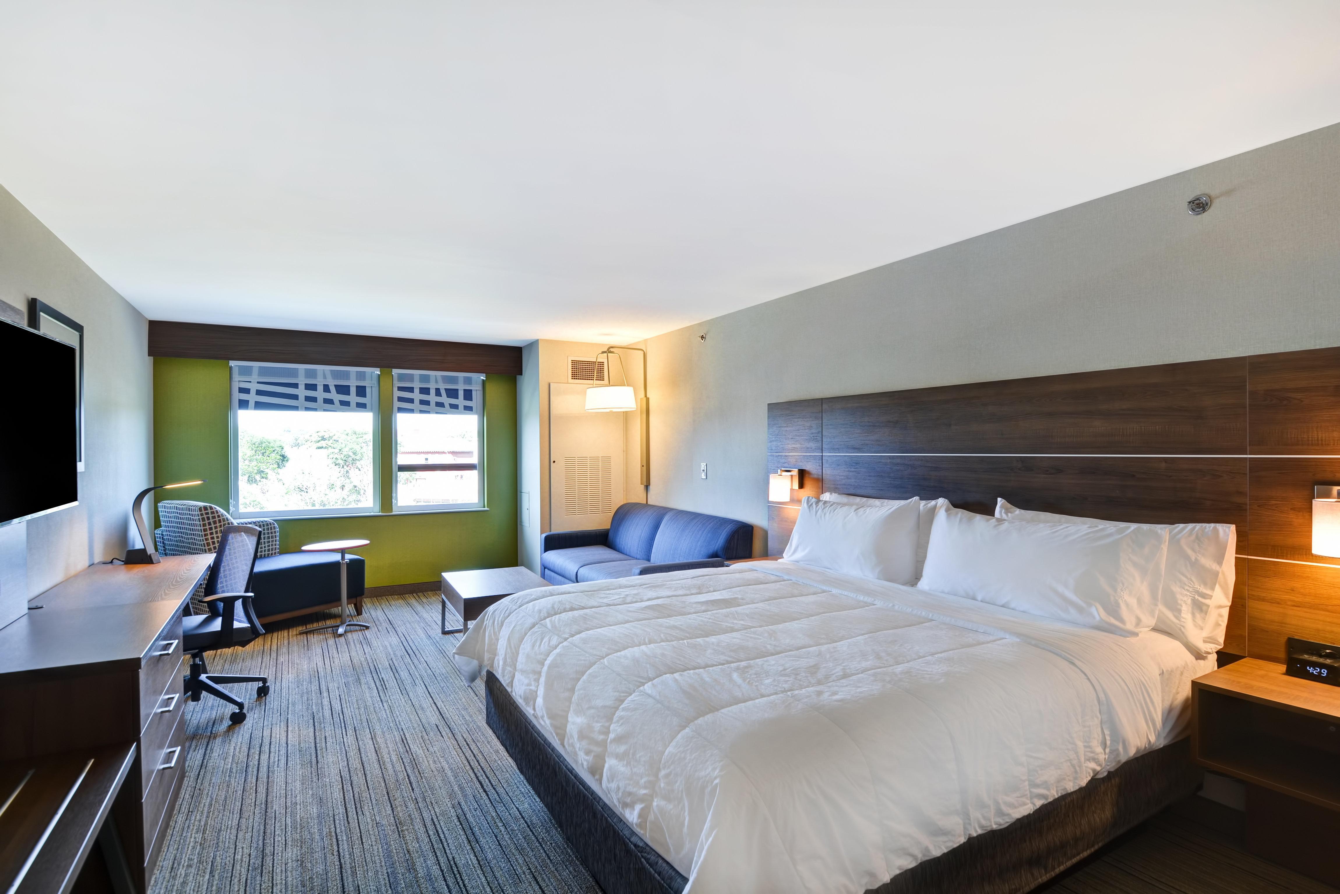 Holiday Express By Ihg