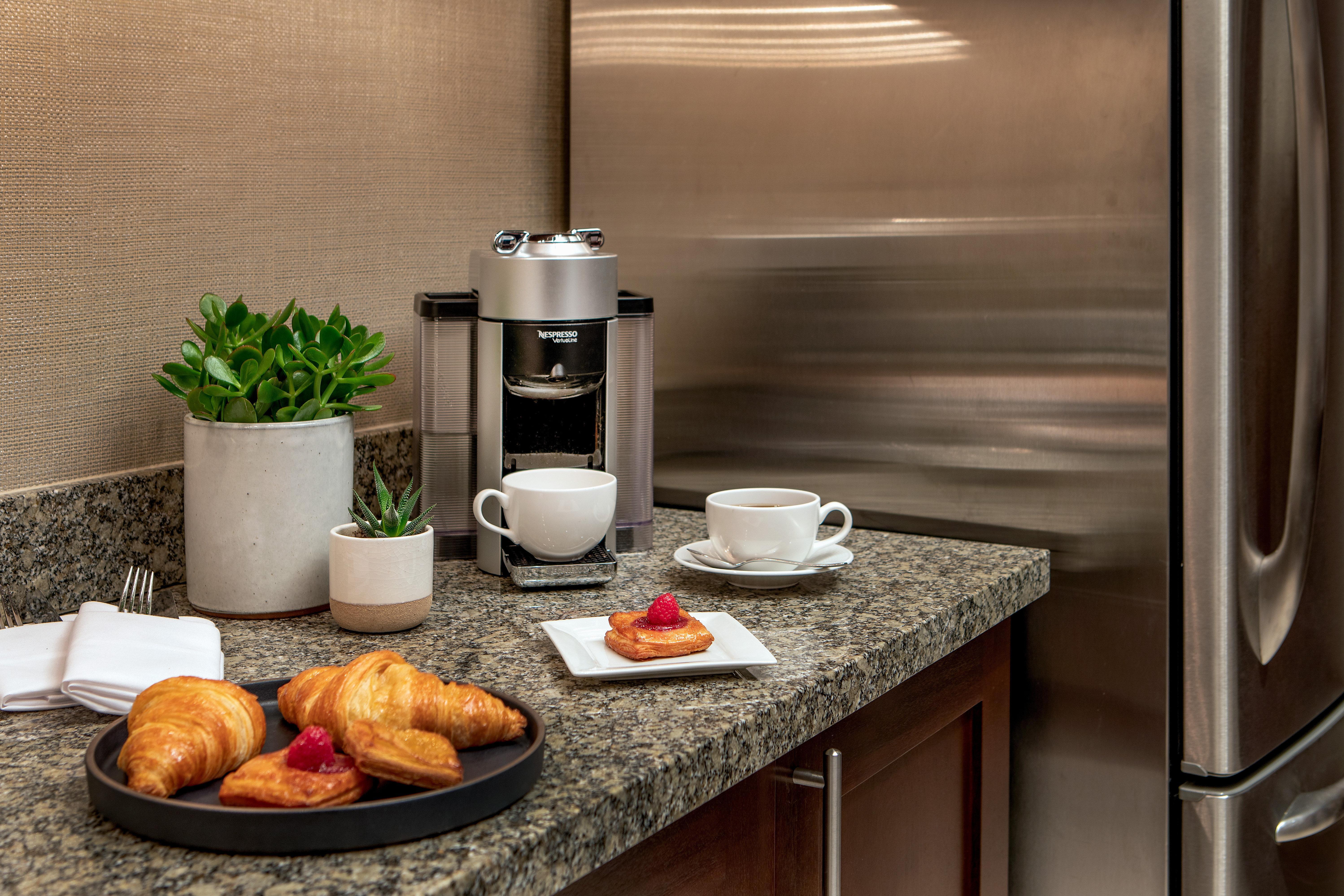 Intercontinental By Ihg 5*