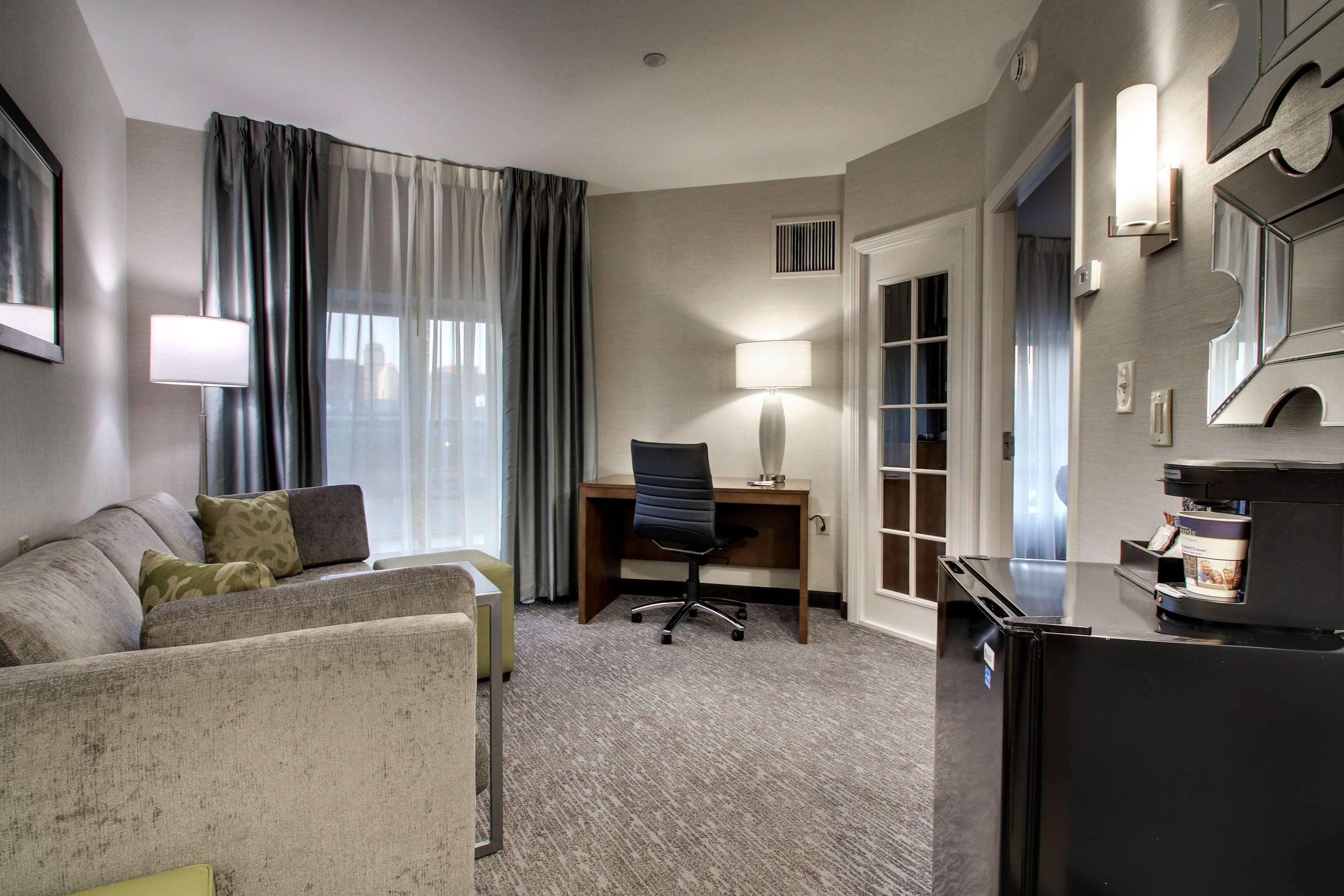 Best Western Plus Boston
