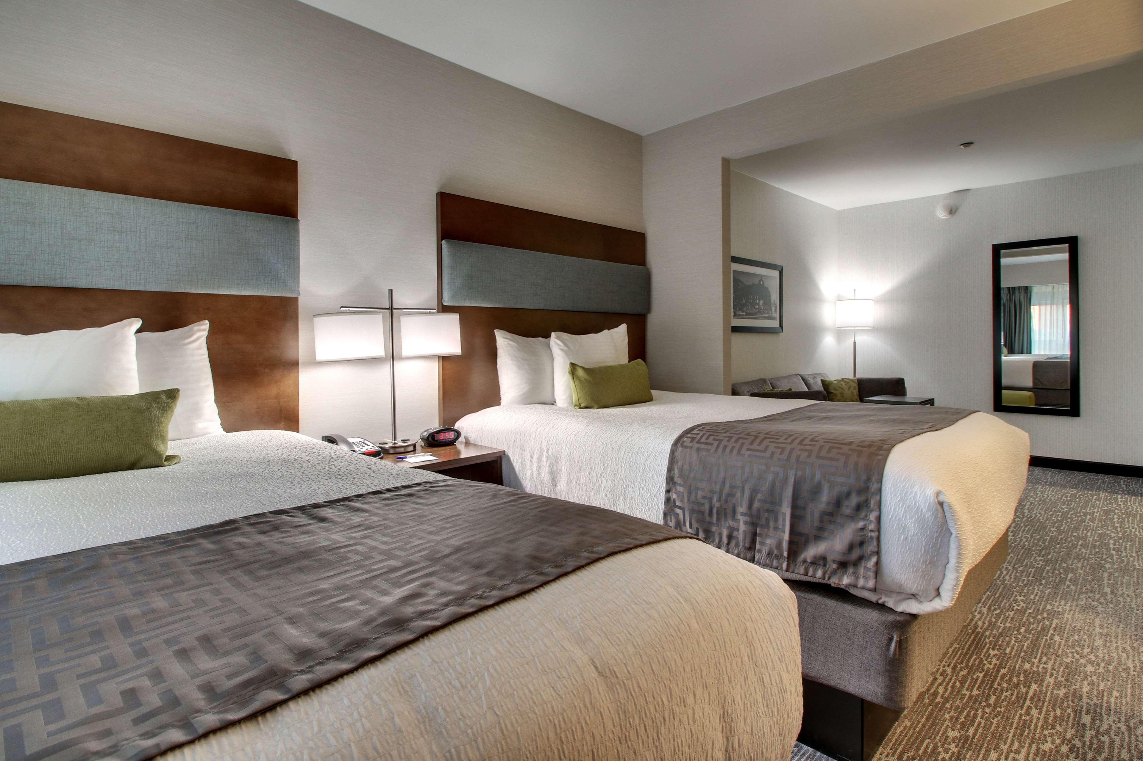 Best Western Plus Hotel 2*