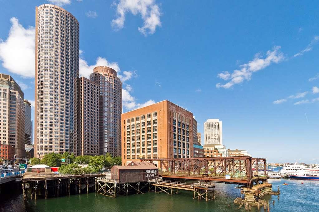 Home2 By Hilton South Bay Hotel Boston