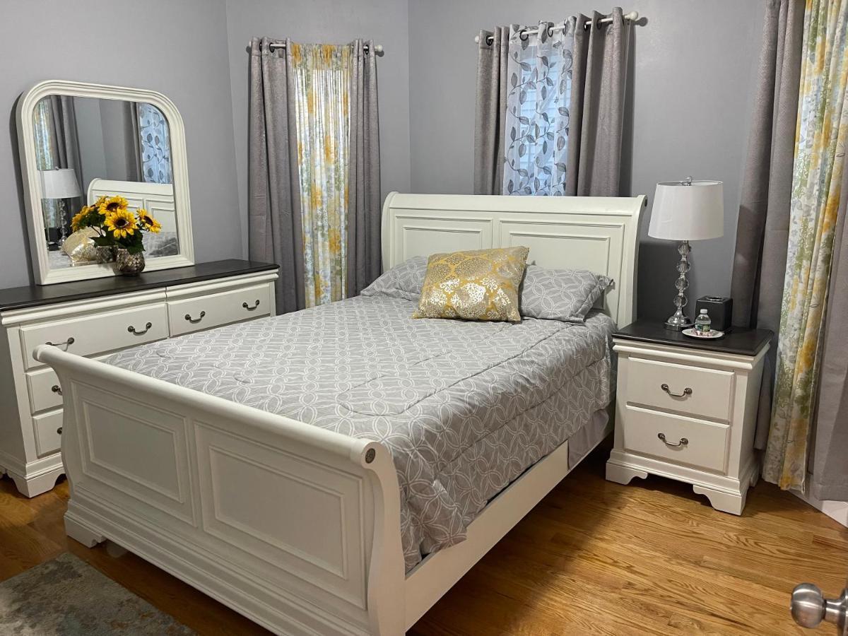 Luxury 2 Bedroom Private Apartment