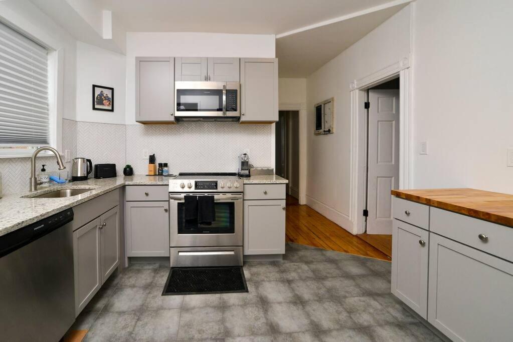 Holiday home Historical Urban Oasis Boston