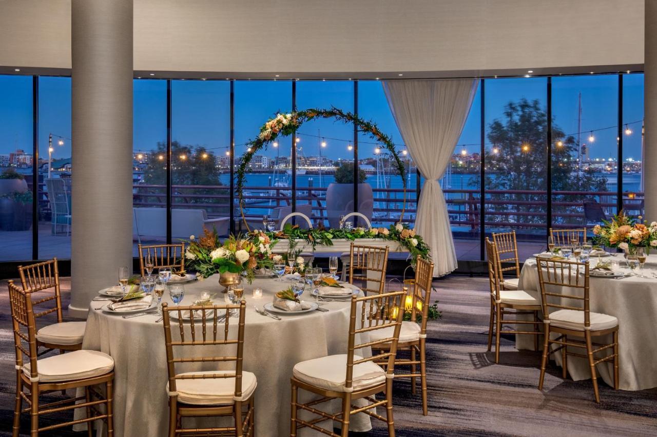 Marriott Long Wharf 4*