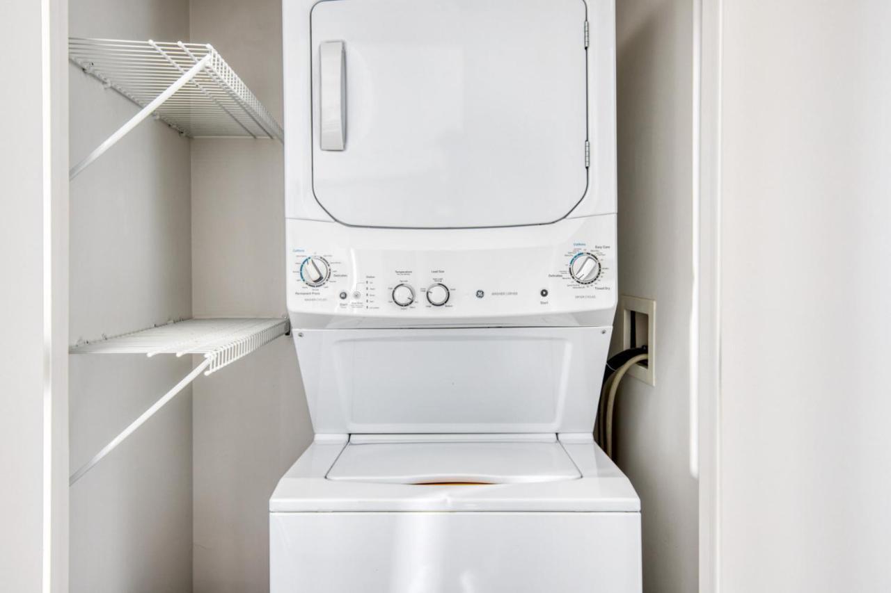 East Cambridge 1br W Wd Gym Nr Lechmere T Bos-863