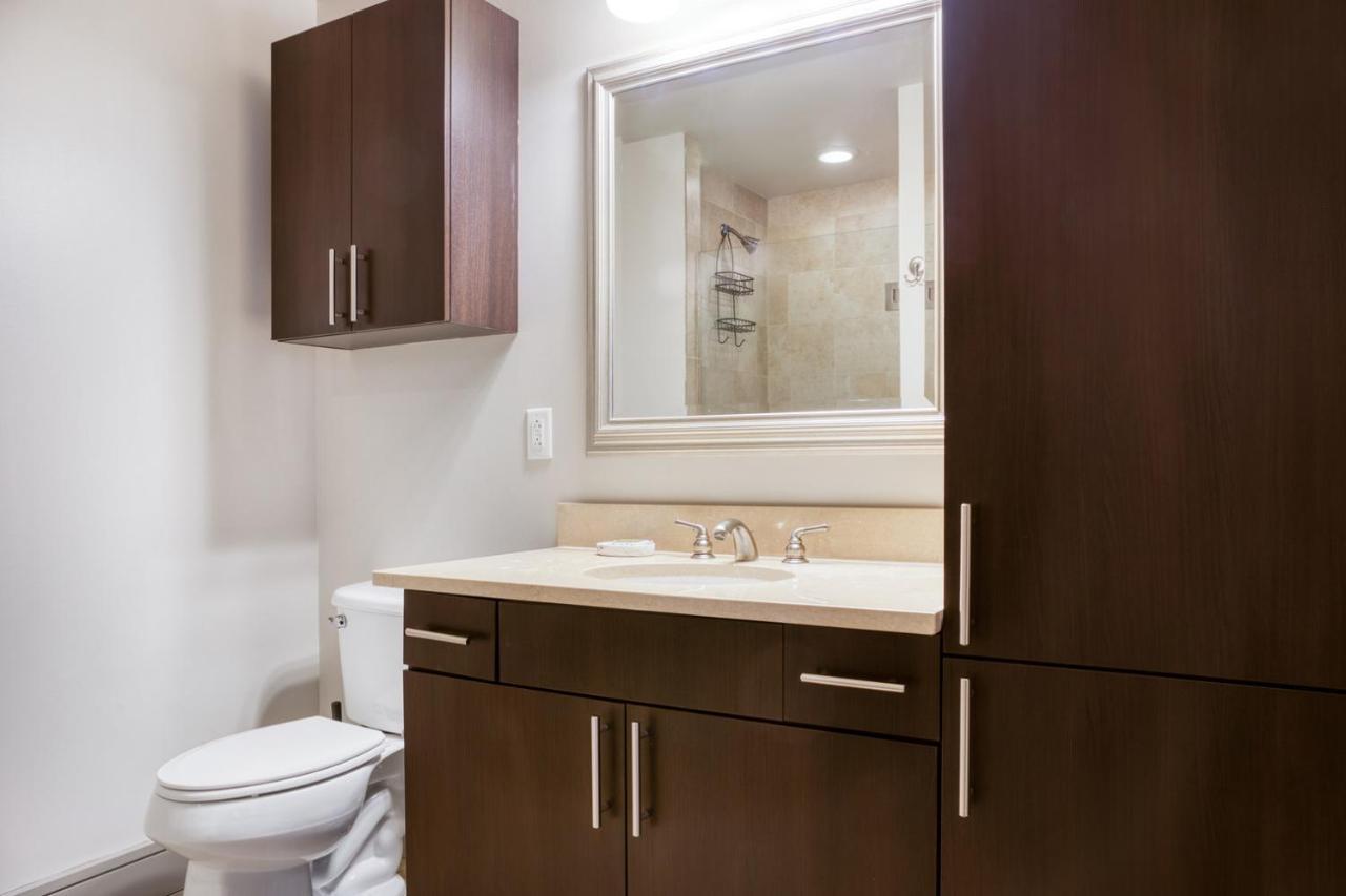 Lux Seaport 1br W Gym On Harbor Bos-545