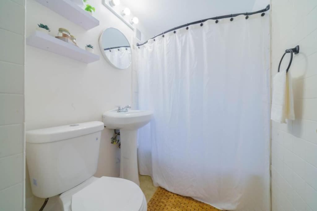 New Vanity Short- Term Rentals- Neponset Riverway