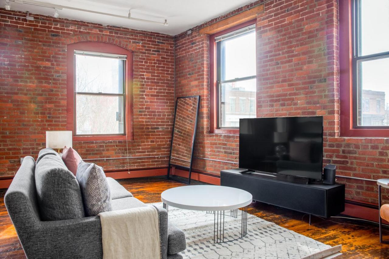 S End Loft W Pool Art Gallery Steps To T Bos-356 Apartment