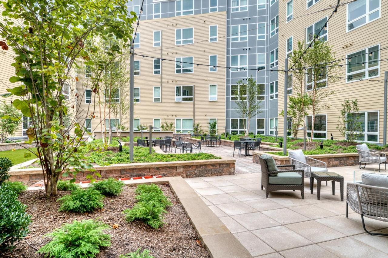 Brighton 1br W Wd Gym Nr T Shops Dining Bos-433 Boston