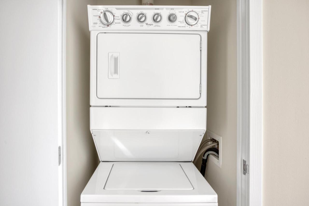 Apartment Chinatowntheater District 2br W Gym Wd Nr T Bos-224a Boston