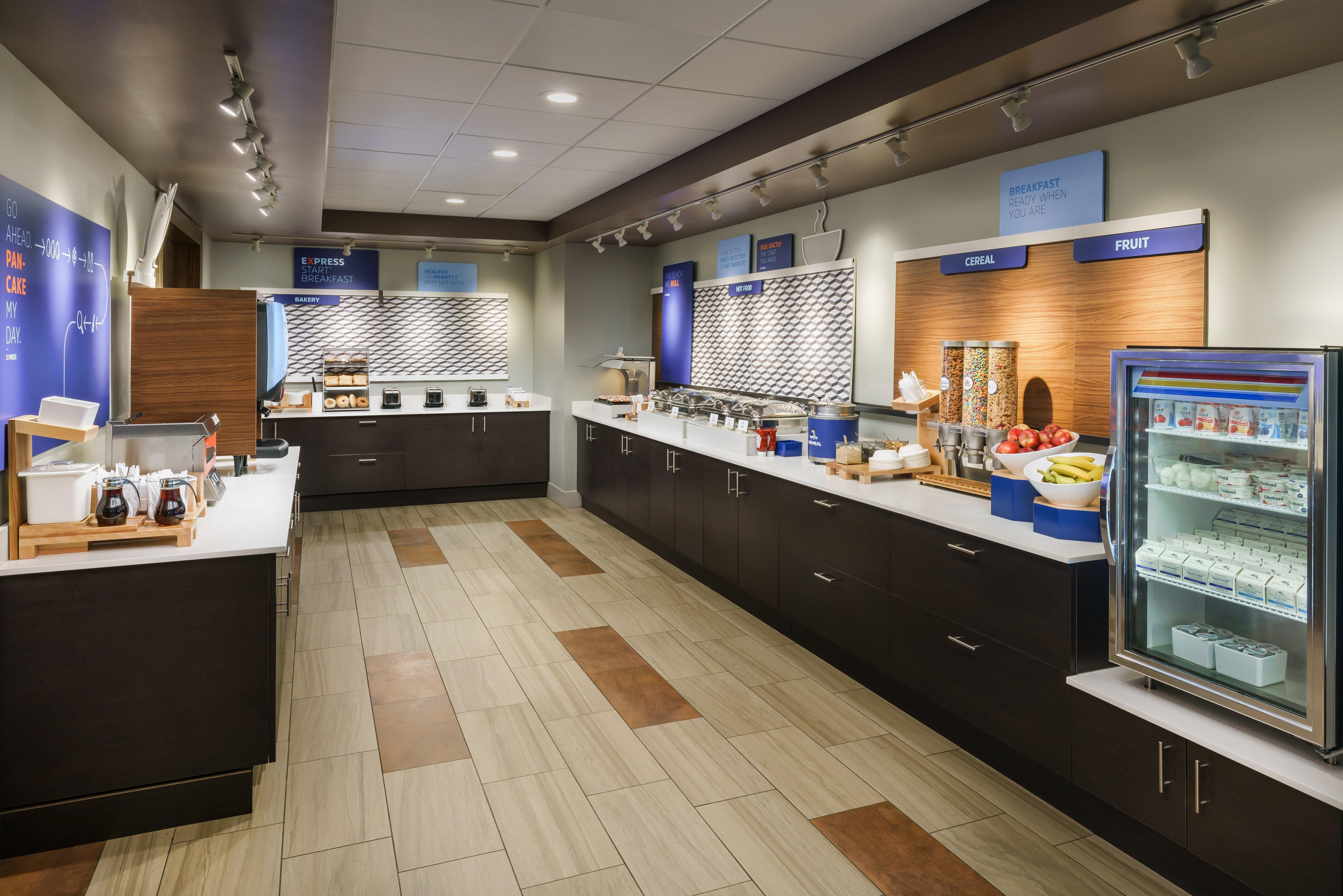 Holiday Express By Ihg Boston