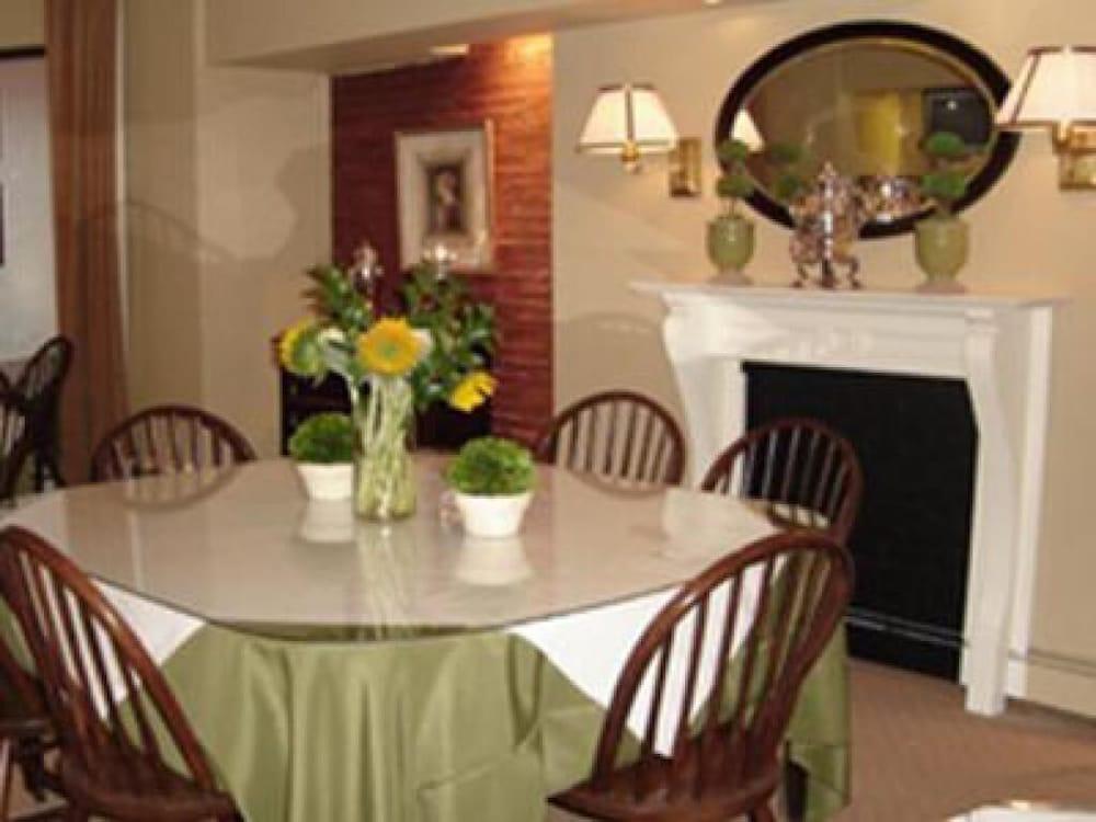 The College Club Of Bed & Breakfast