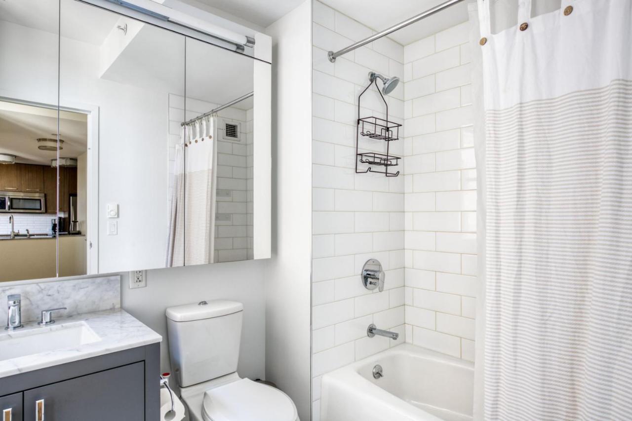 Back Bay 1br W Gym Wd Nr Restaurants Bos-882 Apartment Boston