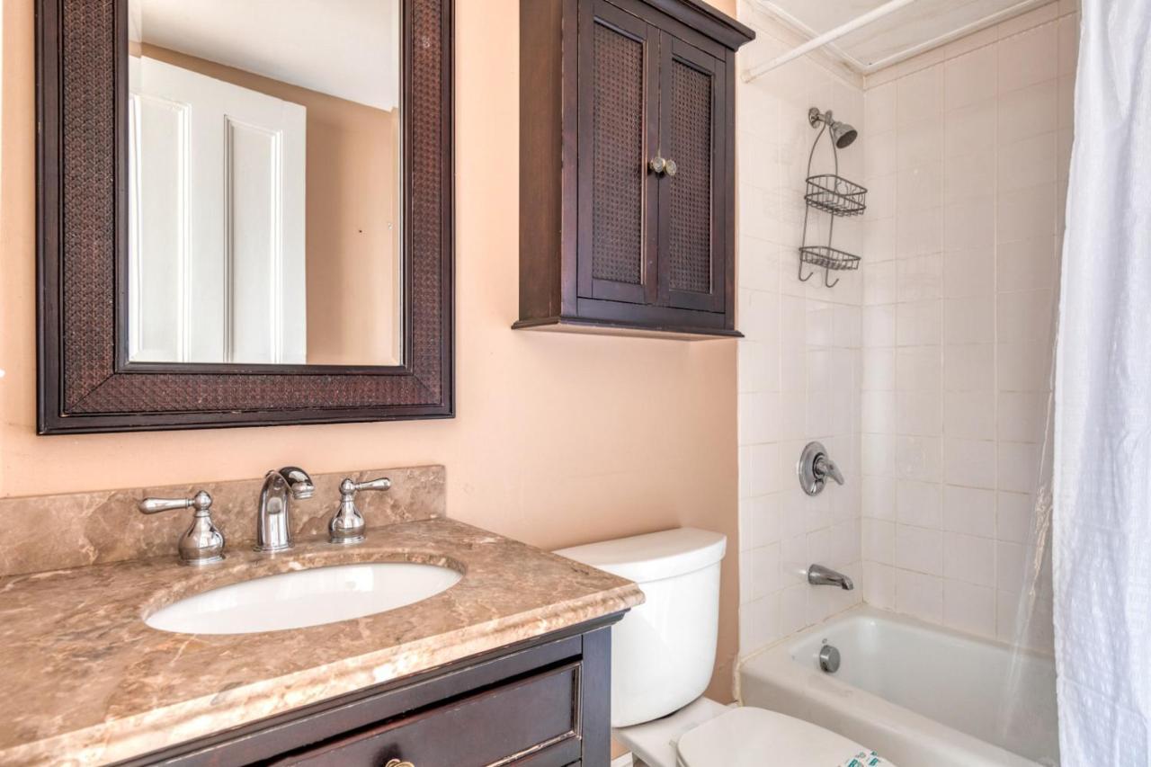 Back Bay 1br Steps From Newbury T Bos-559