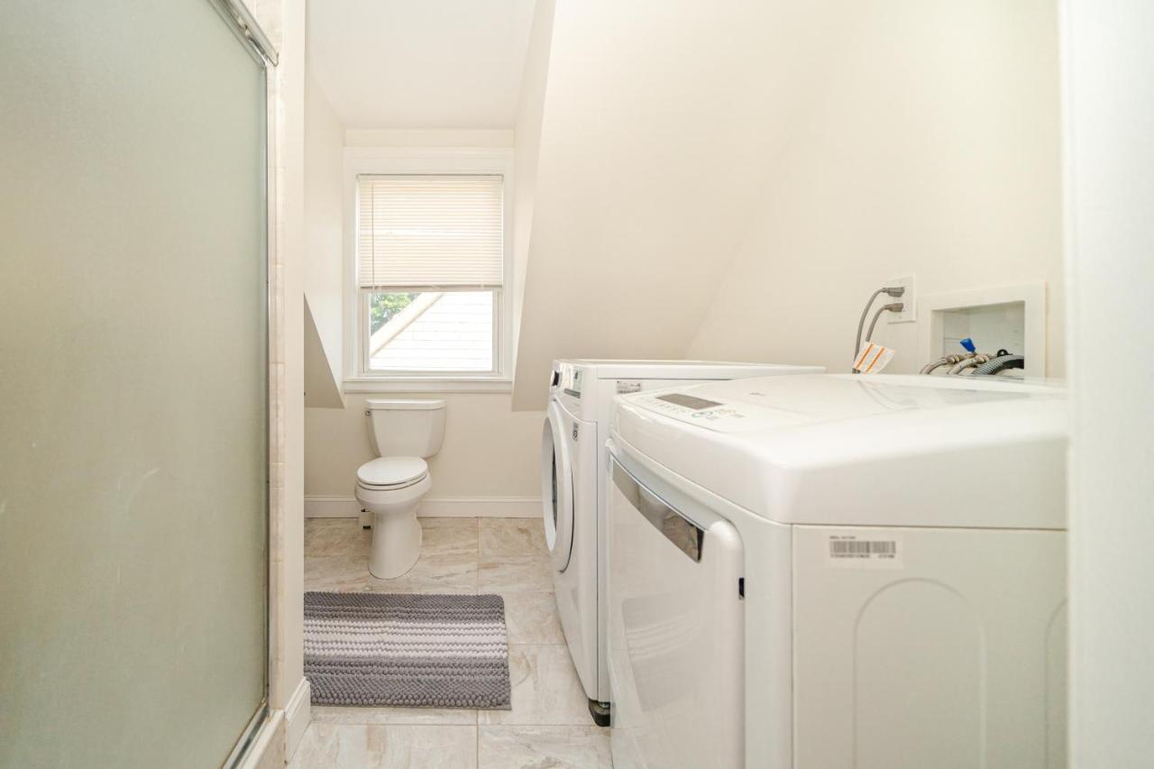 988 New! Bliss - Cozy & Lovely Getaway Apartment Boston