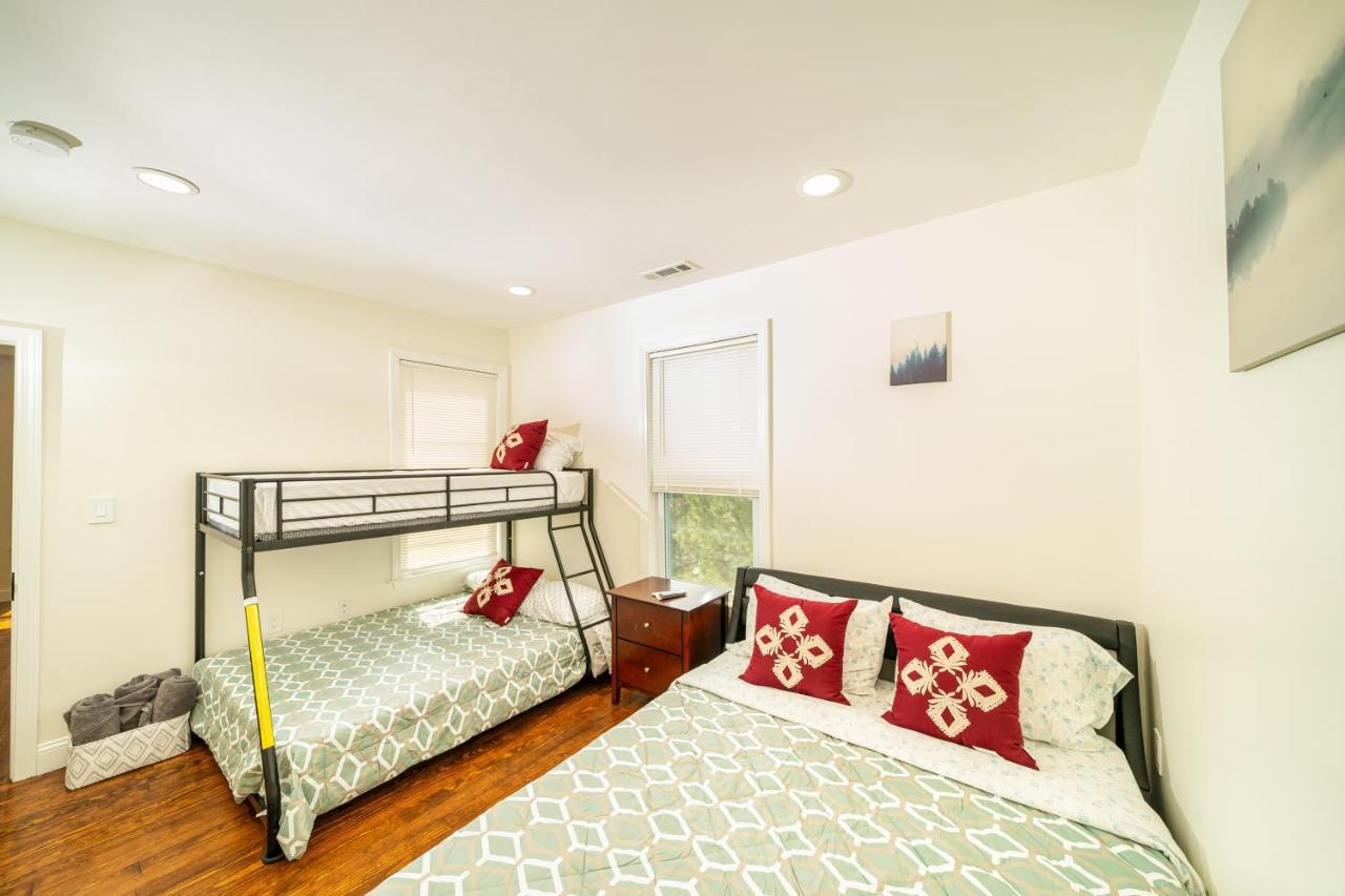 Apartment 988 New! Bliss - Cozy & Lovely Getaway *