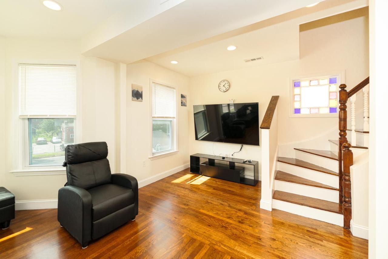 988 New! Bliss - Cozy & Lovely Getaway * Boston