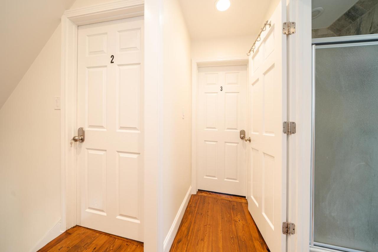 988 New! Bliss - Cozy & Lovely Getaway Boston