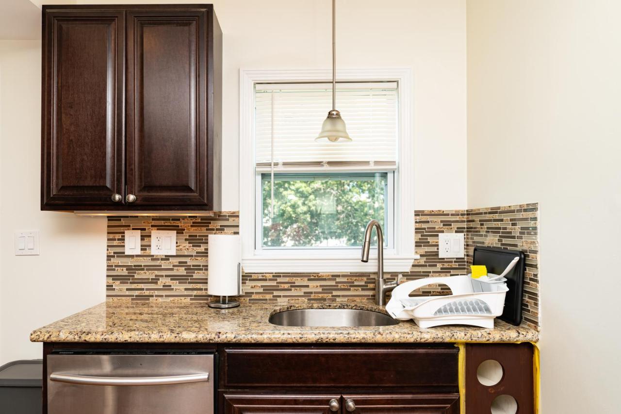 988 New! Bliss - Cozy & Lovely Getaway * Boston