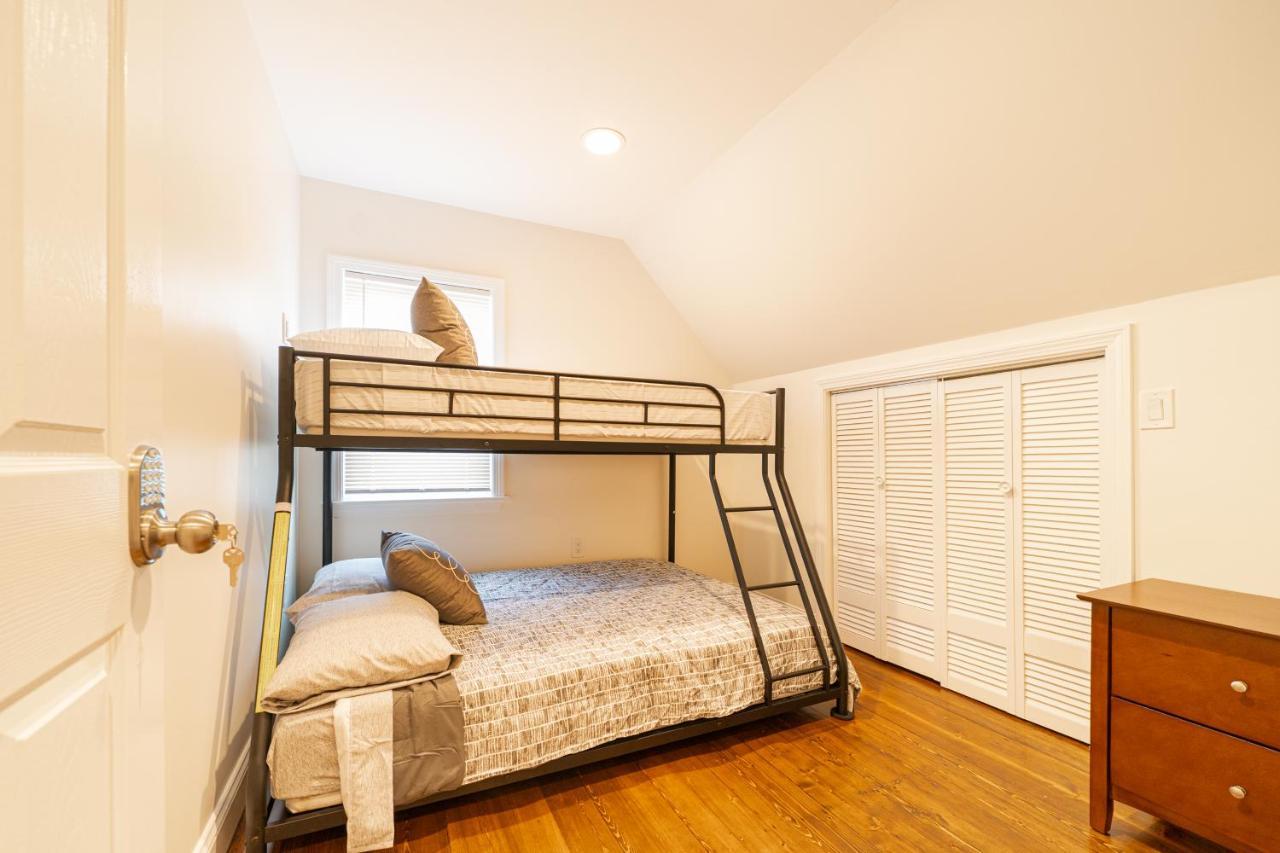 988 New! Bliss - Cozy & Lovely Getaway * Boston
