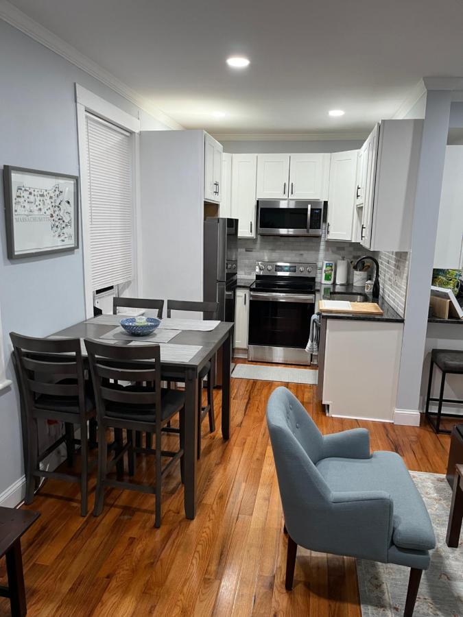 Spacious In Apartment