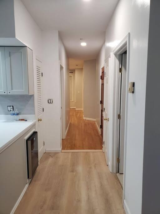 Newly Renovated -2 Bedroom * Boston