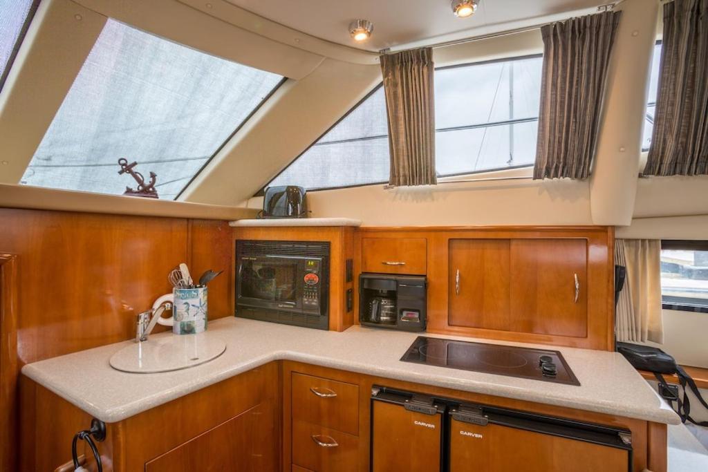 Sea Pearl Yacht
