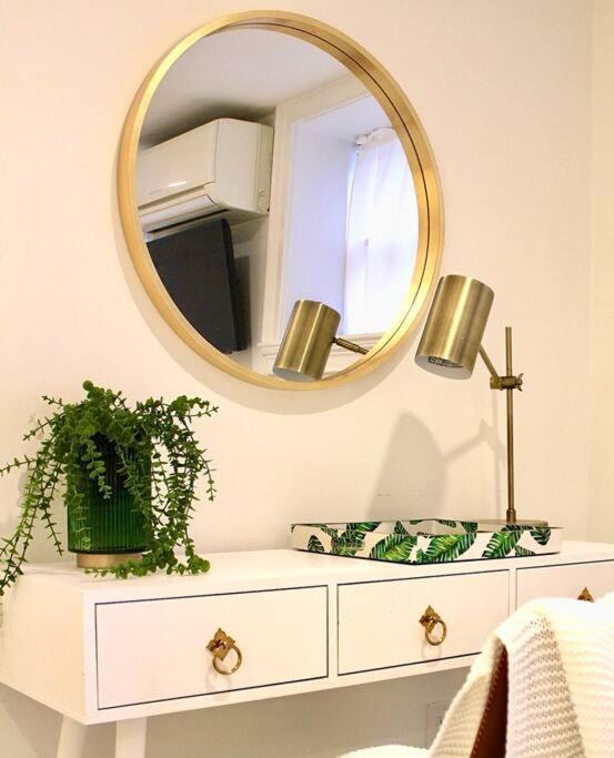 Apartment Luxury - Pet Friendly 3bd, 3ba South End Boston