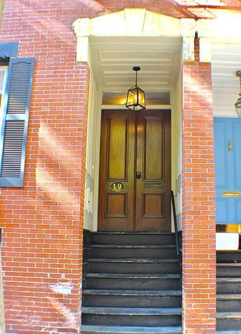 Luxury - Pet Friendly 3bd, 3ba South End Boston