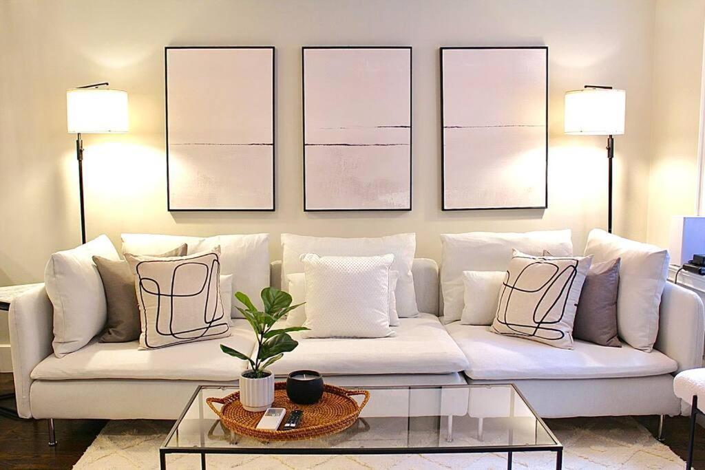 Luxury - Pet Friendly 3bd, 3ba South End Apartment