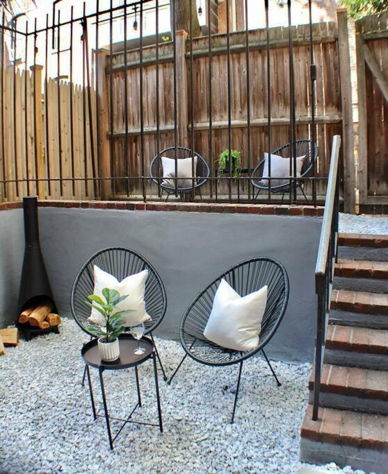 Luxury - Pet Friendly 3bd, 3ba South End Apartment *
