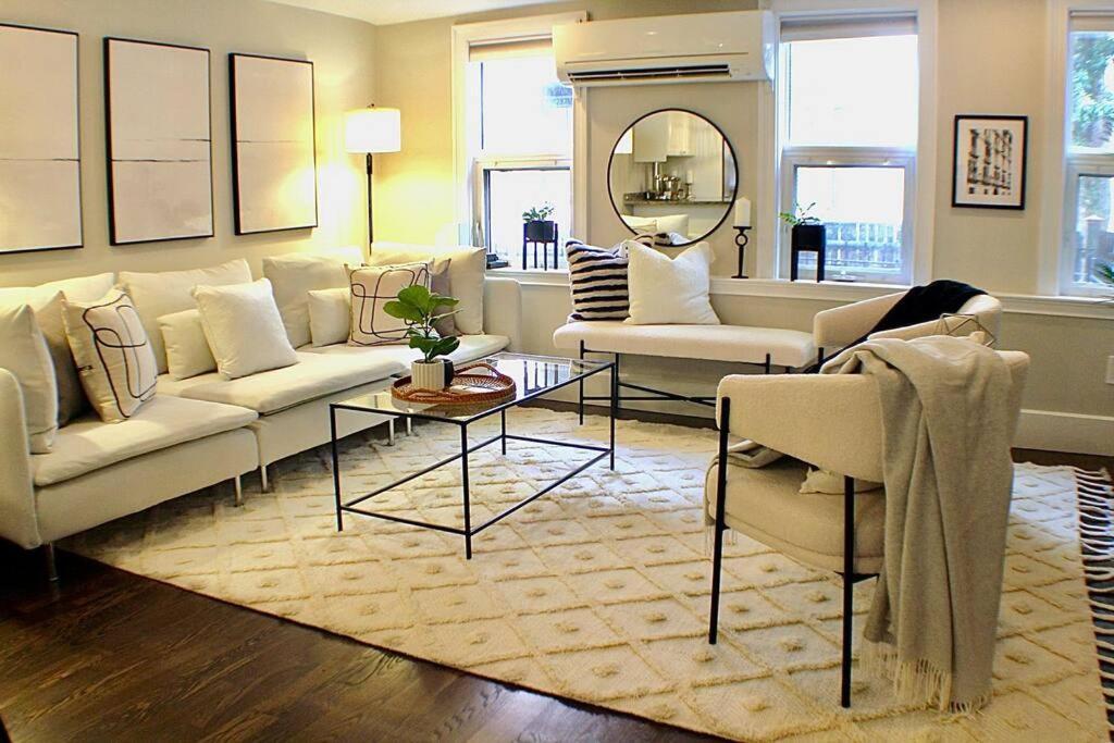 Luxury - Pet Friendly 3bd, 3ba South End * Boston