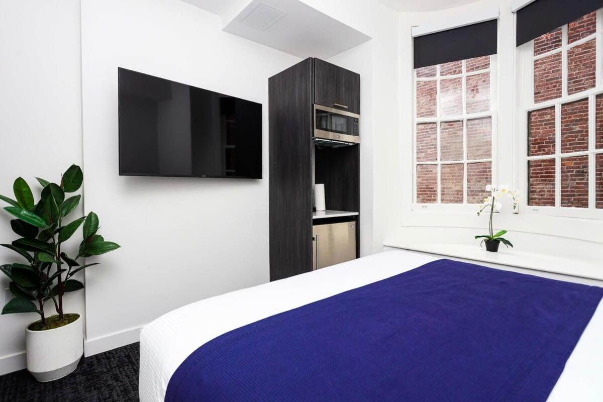 Stylish In Fenway Neighborhood - Unit #304 * Boston