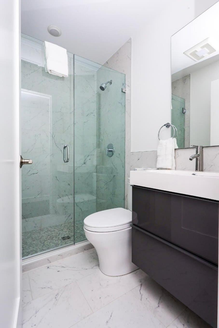 Modern In Historic - Unit #103 Apartment