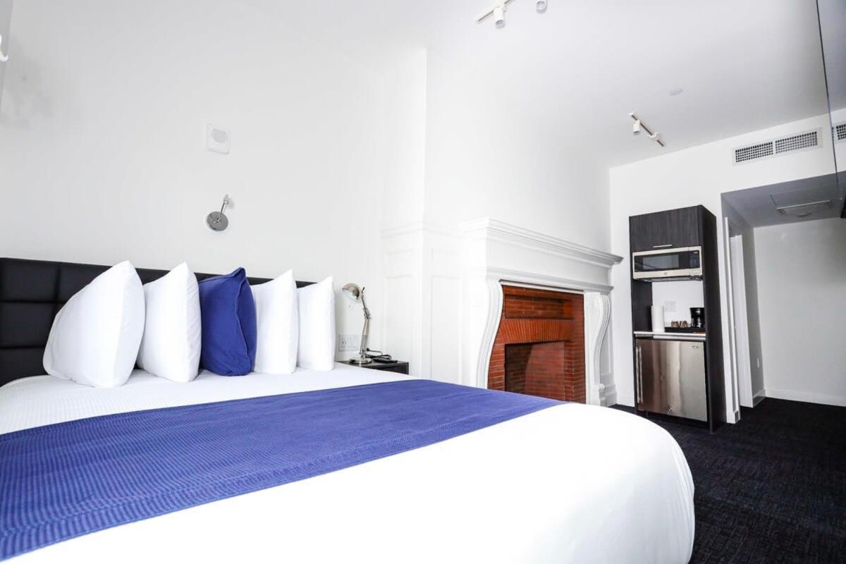 Stylish In Boston's Fenway - Unit #107 *