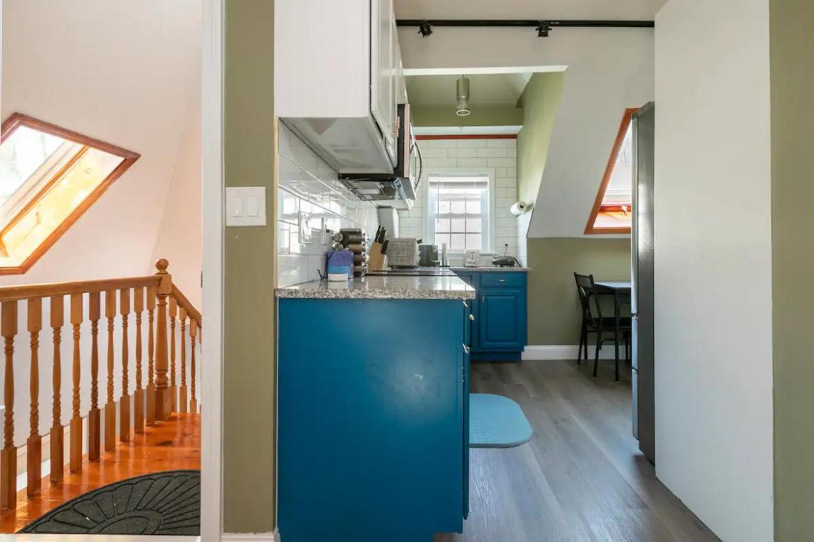 Apartment Large Studio Open Concept In Zoo Franklin Park Near