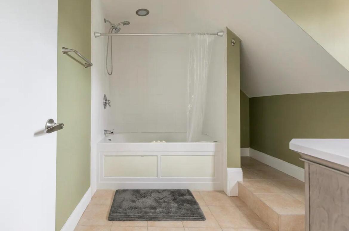 Apartment Large Studio Open Concept In Zoo Franklin Park Near Boston