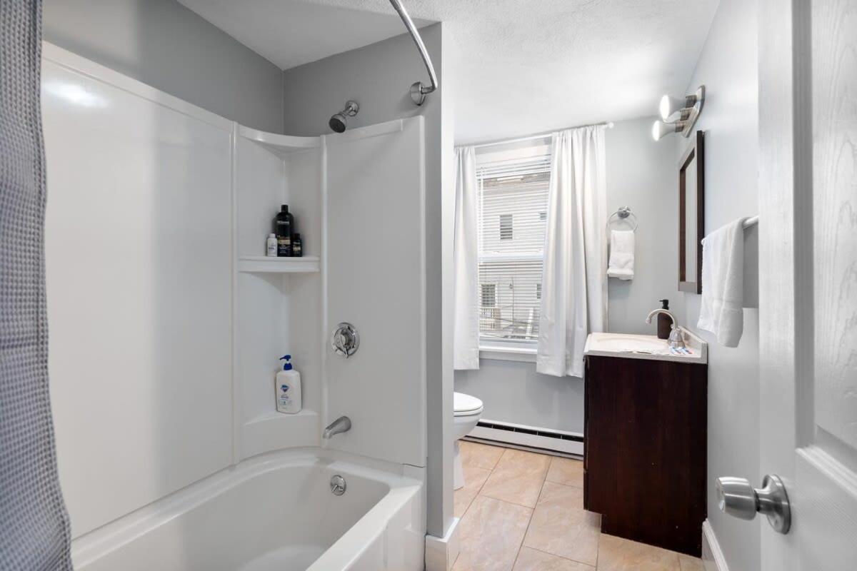Heart Of Southie - Hot Tub + Walk To Bars Boston