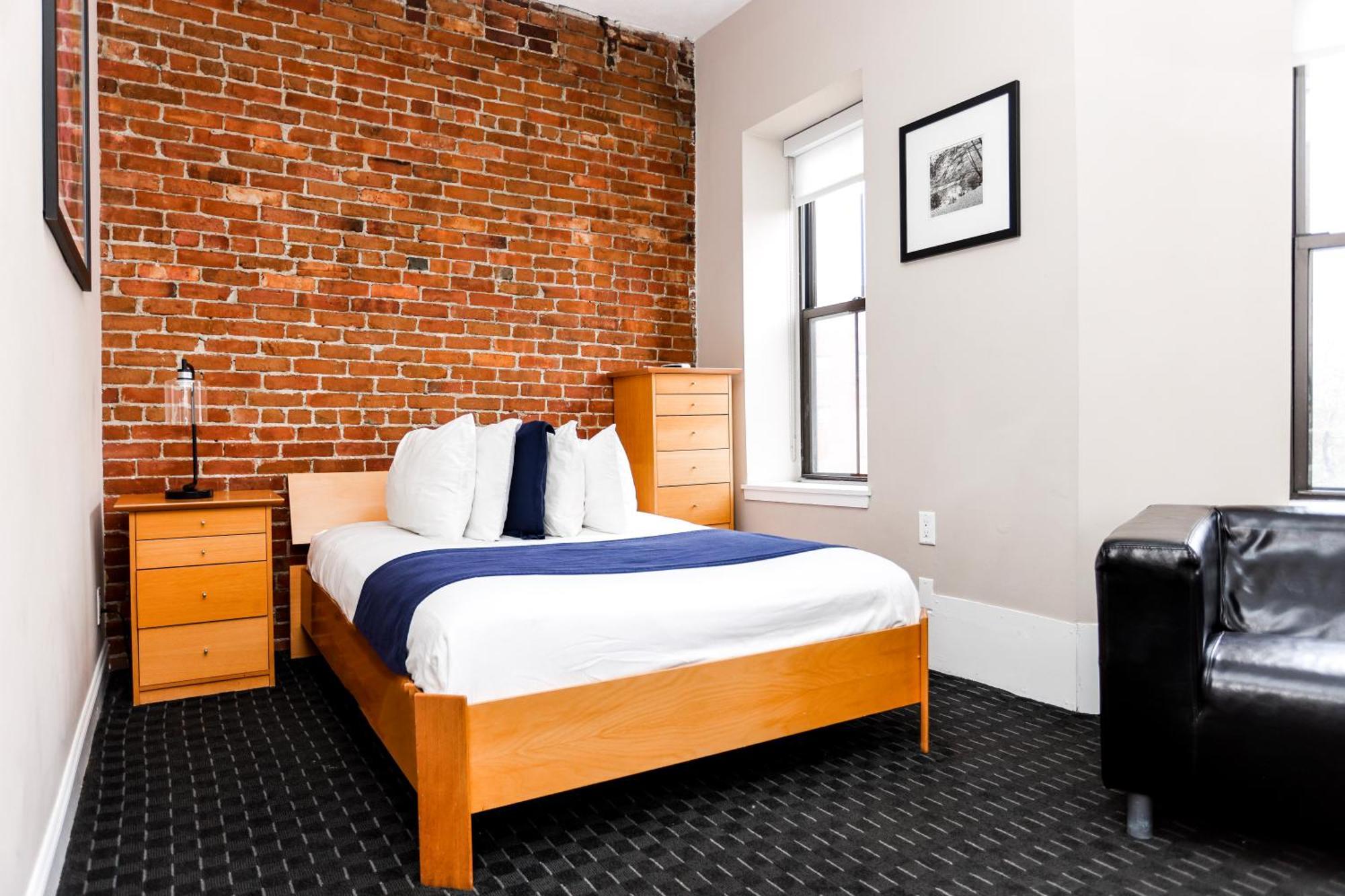 Stylish Downtown In The Southend, C.ave #24 * Boston