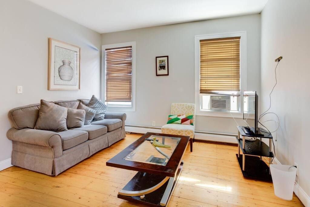 New! Near Mbta, 3mi To Fenway ! * Boston