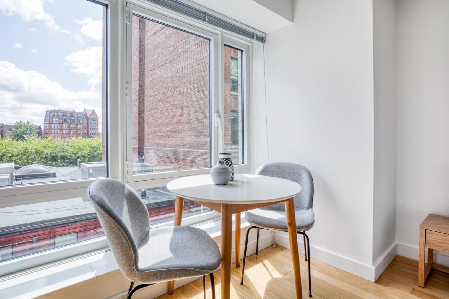 Back Bay W Gym Nr Newbury St Bos-459 Apartment